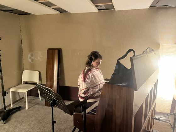 At the piano, September 2023
